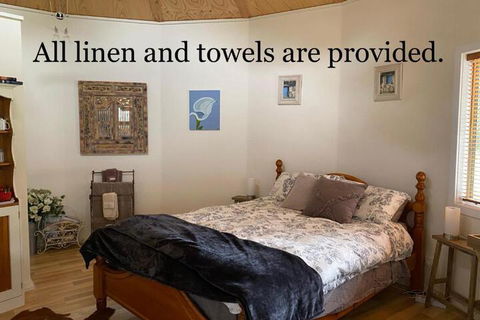 Ionaforest Yurt & Shepherds Hut - Accommodation in Brisbane 7