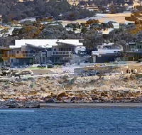 Penneshaw Oceanview Apartments