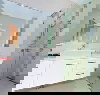 Ocean 180A - Accommodation in Brisbane