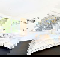 Tennis Elbow - Accommodation in Brisbane