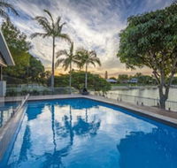 Casa Royale - Accommodation in Brisbane