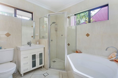 Trinity Breezes At Trinity Beach - Accommodation in Brisbane 3