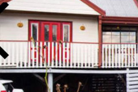Abelia Lakeside No 2 Big Spa COTTAGE - Accommodation in Brisbane 4