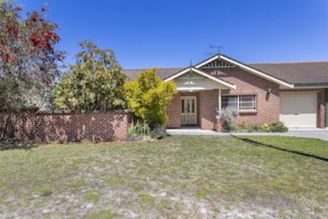 Fingal Street, 10 - Accommodation in Brisbane 0