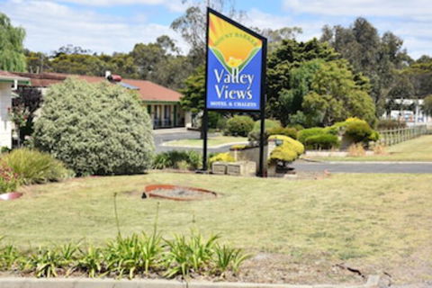 Valley Views Motel & Chalets - Accommodation in Brisbane 0