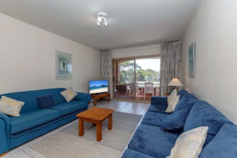 Radburn Unit 3 17 Ondine Close - Accommodation in Brisbane 0