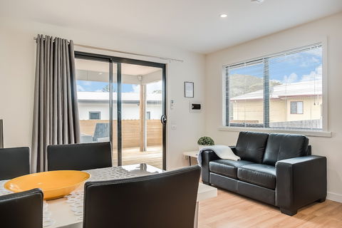 Apartments On Fraser Bicheno - Accommodation in Brisbane 3