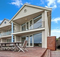 RUBYS BEACHFRONT - Accommodation in Brisbane