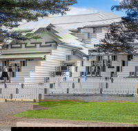 River Charm Cottage - Accommodation in Brisbane