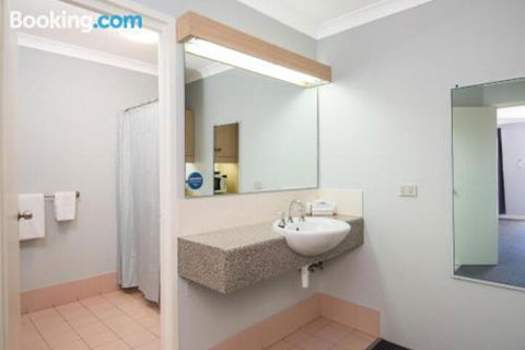 MIDAS MOTEL KALGOORLIE - Accommodation in Brisbane 7