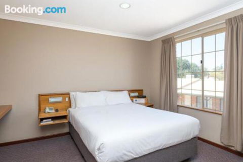 MIDAS MOTEL KALGOORLIE - Accommodation in Brisbane 6