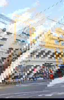 EMILY, Carlton Studio Apartment - Accommodation in Brisbane 0