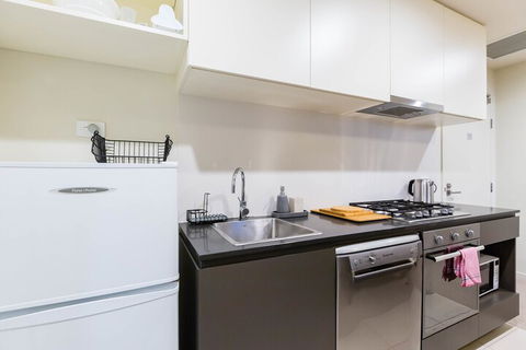 YASHITA, 2BDR Melbourne Apartment - Accommodation in Brisbane 2