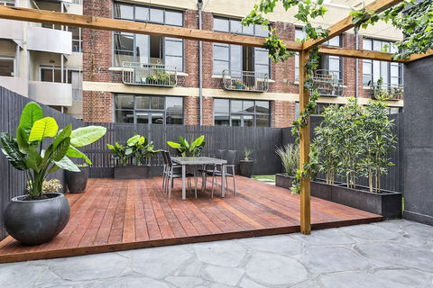 AERIN, 2BDR Melbourne Apartment - Accommodation in Brisbane 1