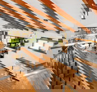 Beach Front Beauty - Accommodation in Brisbane