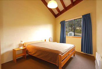 Hotham 1750 12 - Accommodation in Brisbane 1