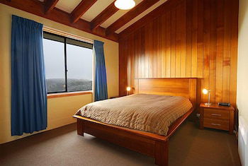 Hotham 1750 12 - Accommodation in Brisbane 0