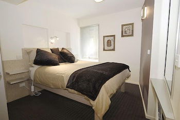Razorback 5 - Accommodation in Brisbane 6