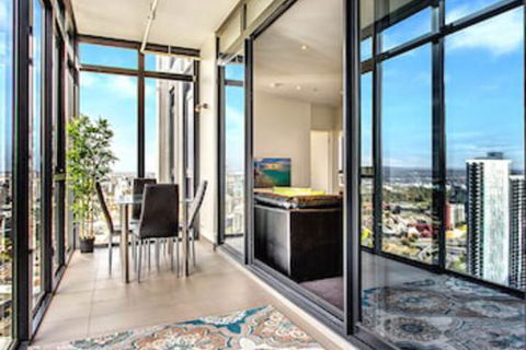 MJ Shortstay Bank Apartments - Accommodation in Brisbane 6