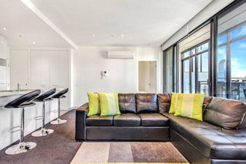 MJ Shortstay Bank Apartments - Accommodation in Brisbane 0