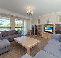 Albacore Unit 4 12 Ondine Close