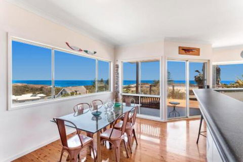 Boat Harbour Beach House 71 Kingsley Drive - Accommodation in Brisbane 0
