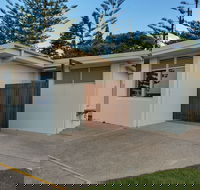 Horseshoe Bay Holiday Park - Accommodation in Brisbane