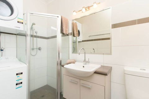 Cable Beach Apartments - Accommodation in Brisbane 7
