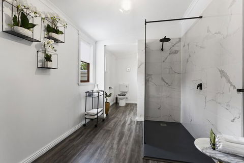 Stargazers Luxury Cottage - Accommodation in Brisbane 2