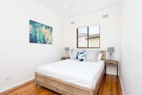 EJ Homes At The Entrance - Accommodation in Brisbane 1