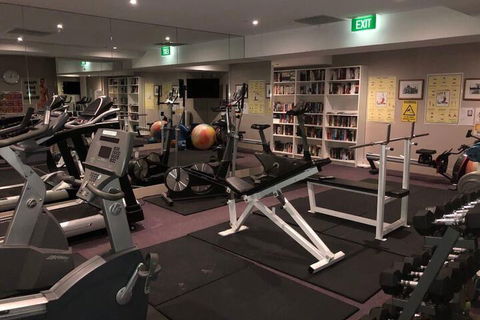 Apt Walking Distance To MCG & Epworth Hospital - Accommodation in Brisbane 4