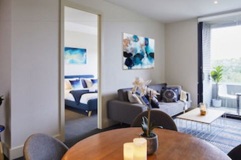 Apt Walking Distance To MCG & Epworth Hospital - Accommodation in Brisbane 0