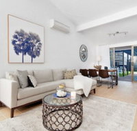 Sandy Point Road 51 - Accommodation in Brisbane