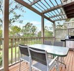 Villa Prosecco Located Within Cypress Lakes - Accommodation in Brisbane