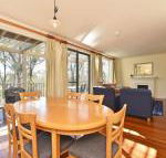 Villa Executive 2br Barbera Resort Condo located within Cypress Lakes Resort nothing is more central - Accommodation in Brisbane