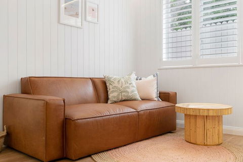 A PERFECT STAY Sunset Beach Riverside - Accommodation in Brisbane 4