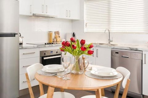 Understated Elegance Affordable Luxury - Accommodation in Brisbane 0