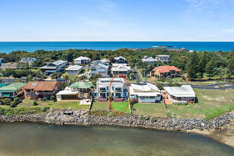 Nosie 1 Sawtell NSW - Accommodation in Brisbane 1