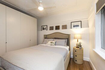 Art Deco 2 Bed Sydney & Darlinghurst Gem - Accommodation in Brisbane 2