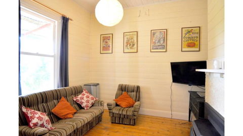 MY Fair Lady External Bathroom PET Friendly - Accommodation in Brisbane 5
