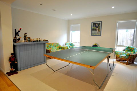 THE Haven Surf Side - Accommodation in Brisbane 1