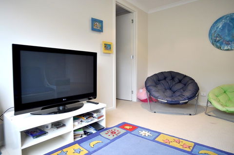 THE Haven Surf Side - Accommodation in Brisbane 6