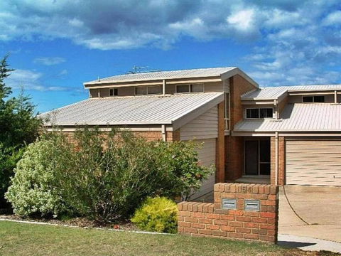 LIFES A BEACH - Accommodation in Brisbane 4