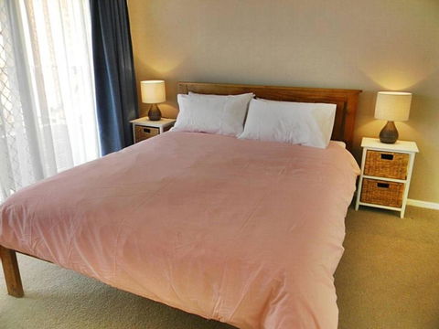 LIFES A BEACH - Accommodation in Brisbane 1