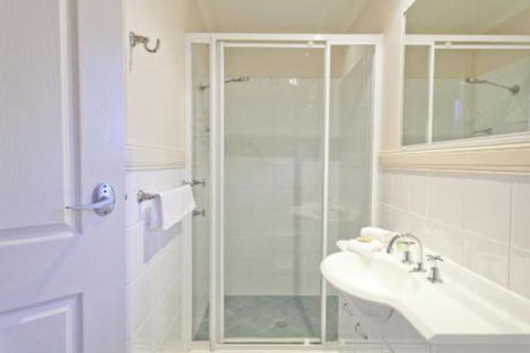 Aqualuna Beach Resort Unit 25 - Accommodation in Brisbane 6