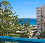 Border Terrace Unit 13 Large apartment walk to beaches  clubs - Accommodation in Brisbane
