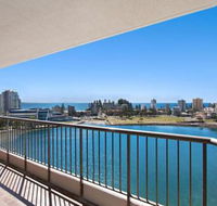 Seascape Unit 1402 Great location  amazing water views - Accommodation in Brisbane