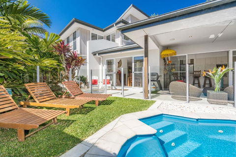 A SWEET ESCAPE Serenity On Sallywattle - Accommodation in Brisbane 3