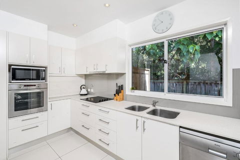 A SWEET ESCAPE Serenity On Sallywattle - Accommodation in Brisbane 6