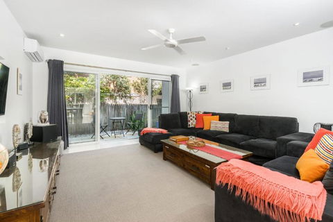 A SWEET ESCAPE Serenity On Sallywattle - Accommodation in Brisbane 4